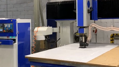 5-осевой фрезерный станок